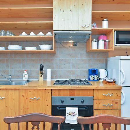Apartments Dino 1700 Fažana エクステリア 写真