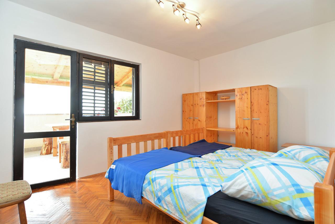Apartments Dino 1700 Fažana エクステリア 写真