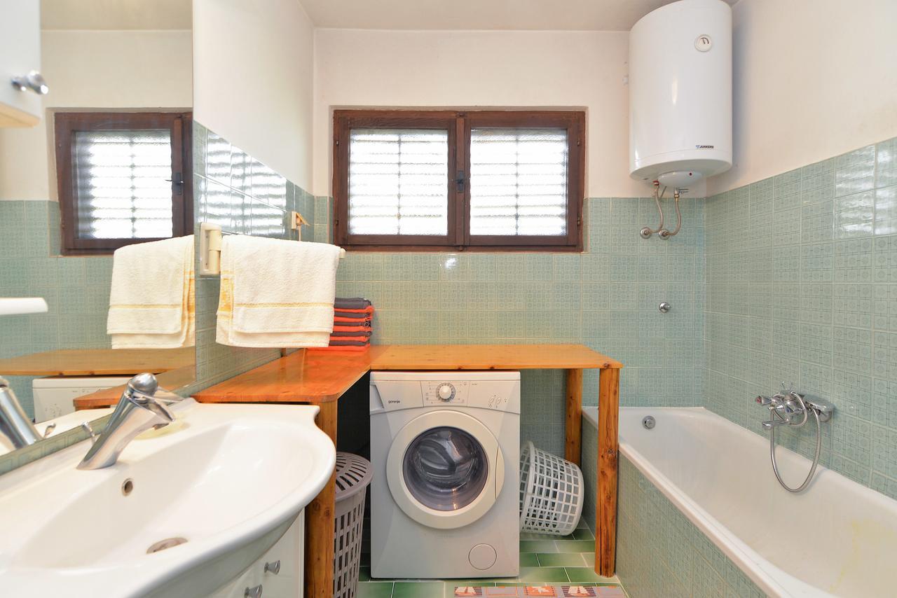 Apartments Dino 1700 Fažana エクステリア 写真